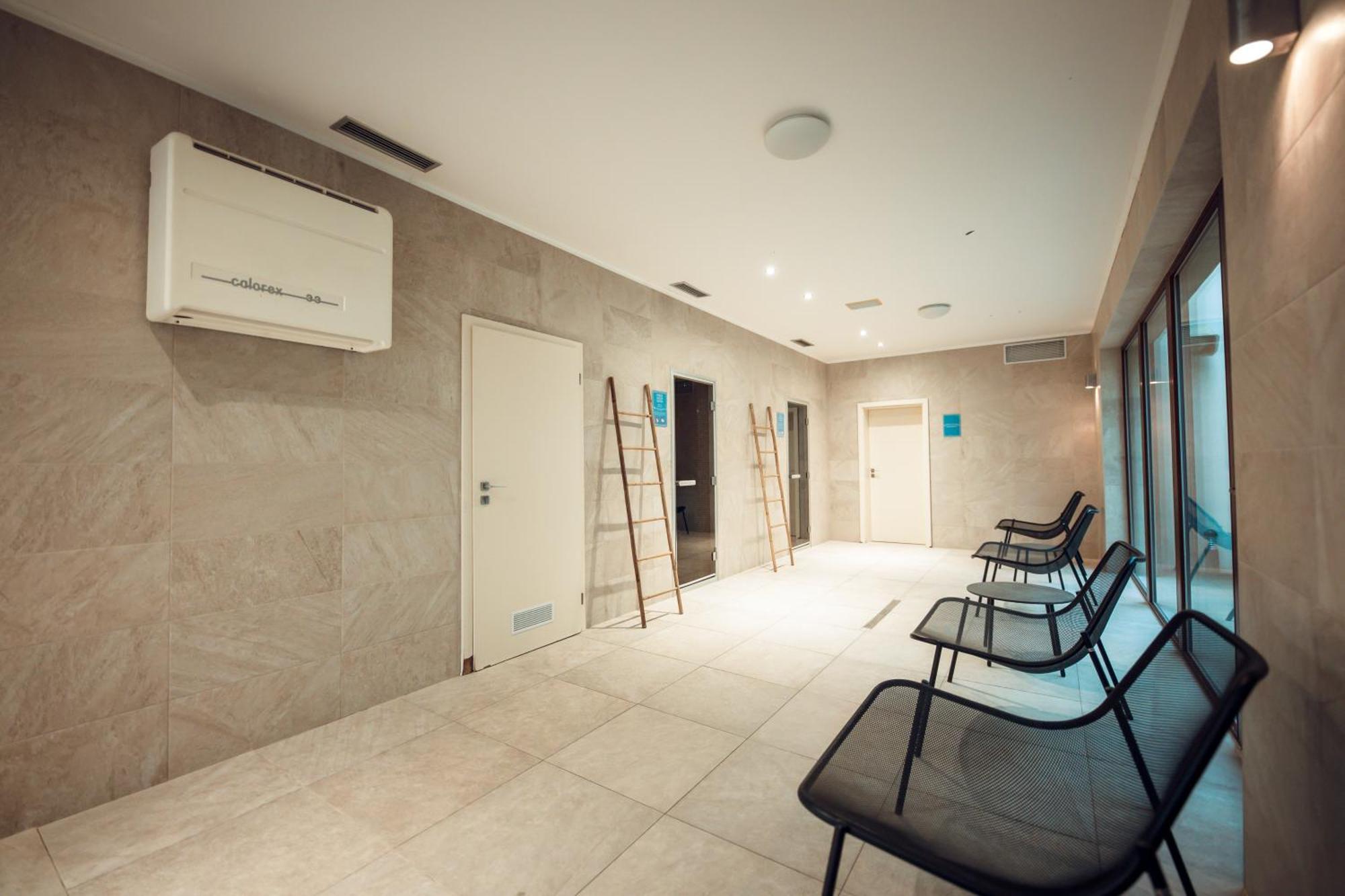 Hotel Kastiel Mojmírovce Dış mekan fotoğraf